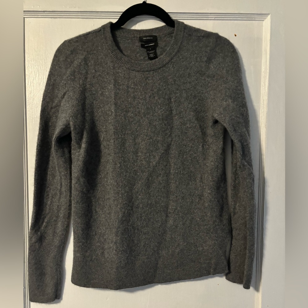 Halogen 100% cashmere sweater